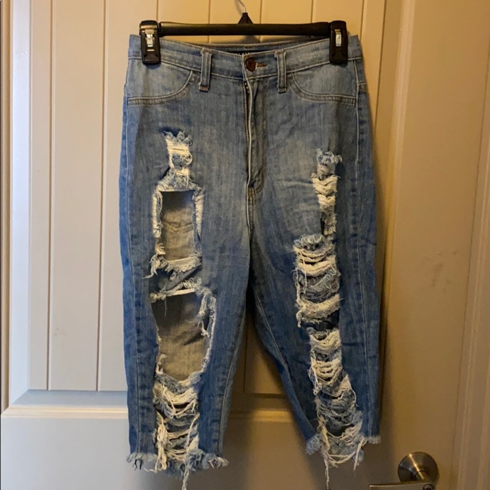 Bermuda jean shorts